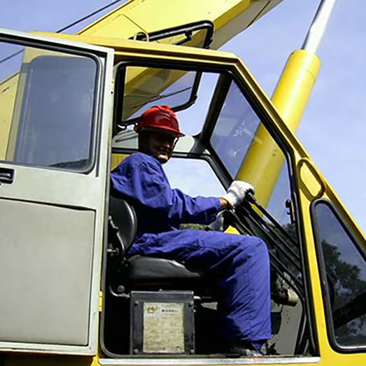 Operador de Guincho (acima de 10.000 Kg)