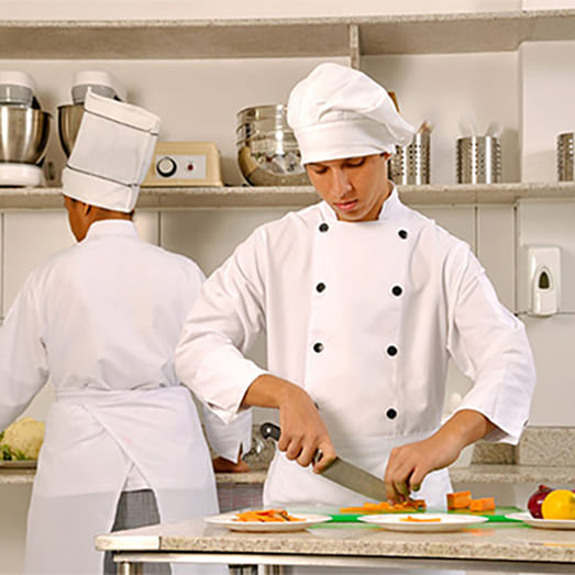 Ajudante de Cozinha – Russel Servico