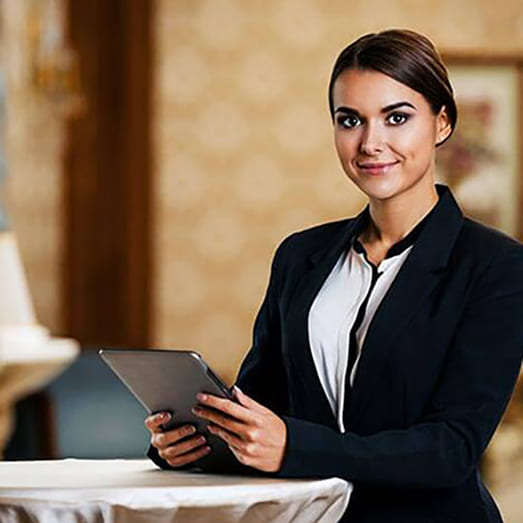Recepcionista de Evento Bilíngue