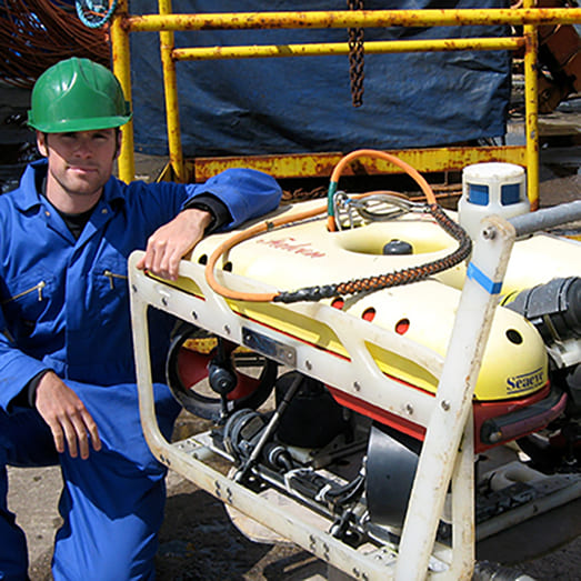 Operador de Rov - Embarcação de Apoio